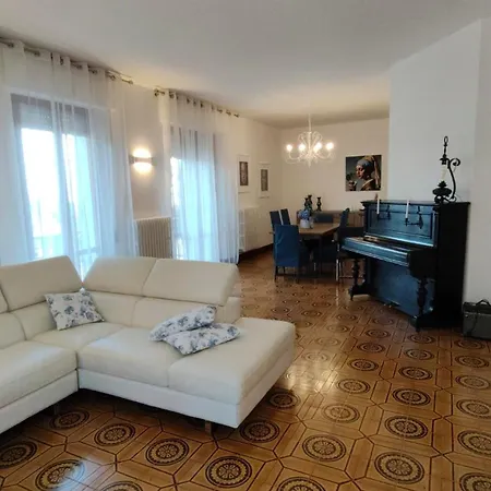 La Residenza Del Cavallino * Fermo