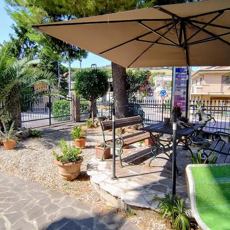 La Residenza Del Cavallino Fermo